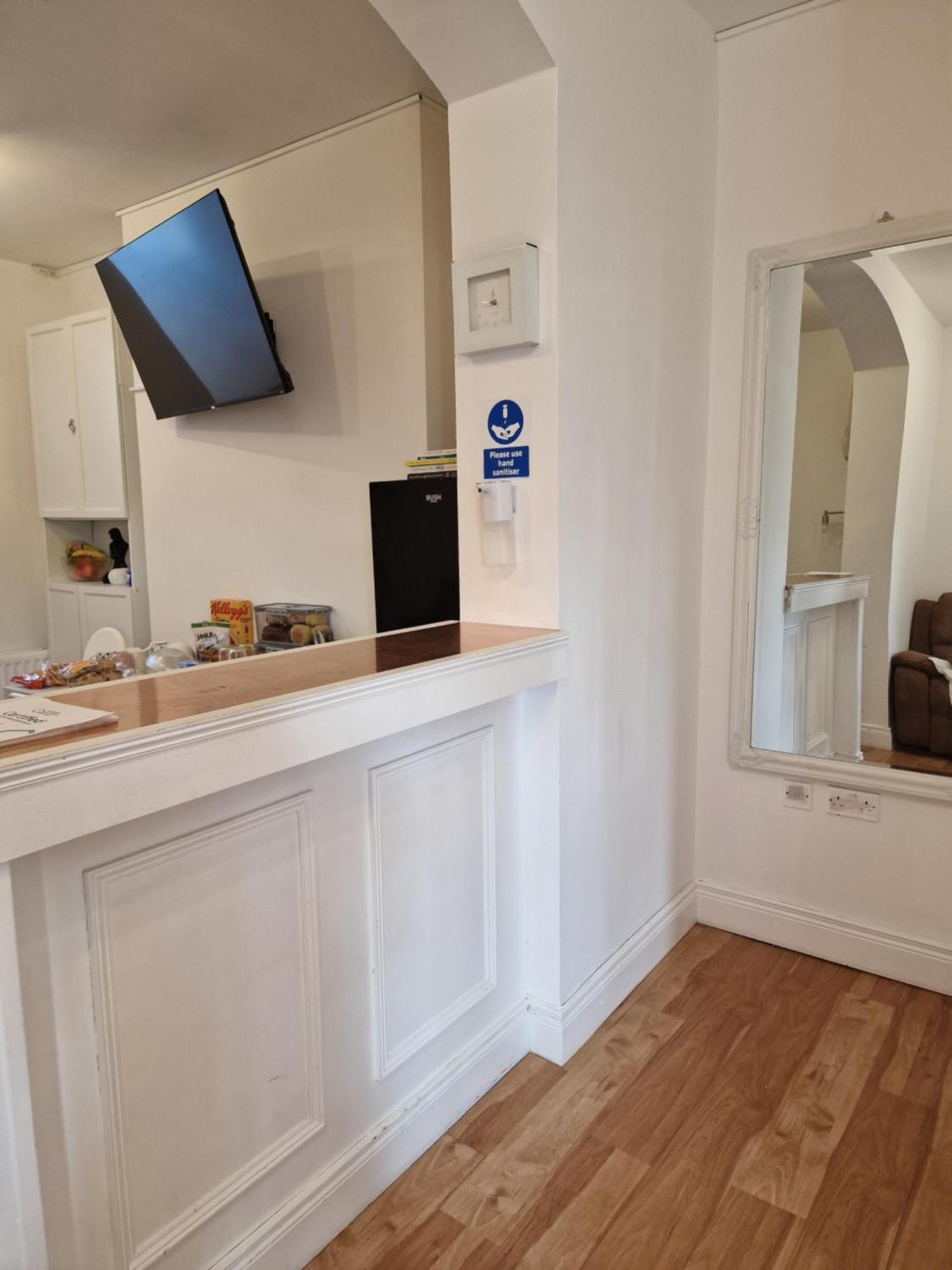 Aunty Katie'S House, Ni Tourist Board Certified & Located On The Main Oldpark Road To Belfast, With Free Continental Breakfast & Free Ultra Fast Sky Internet, Free Sky Sports & Free Sky Cinema, Self-Check In After 10Pm Gmt Hostel Luaran gambar