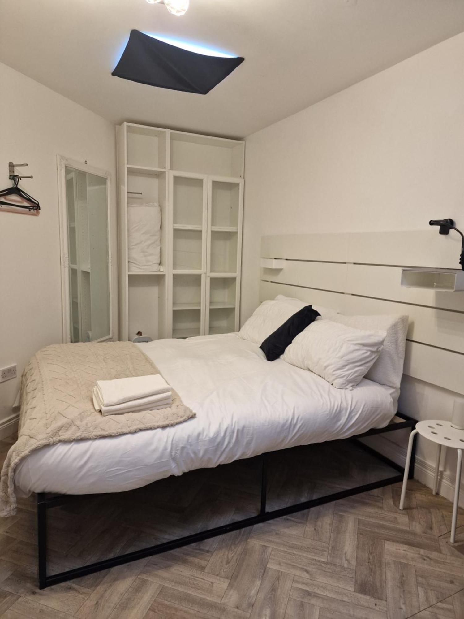 Aunty Katie'S House, Ni Tourist Board Certified & Located On The Main Oldpark Road To Belfast, With Free Continental Breakfast & Free Ultra Fast Sky Internet, Free Sky Sports & Free Sky Cinema, Self-Check In After 10Pm Gmt Hostel Luaran gambar