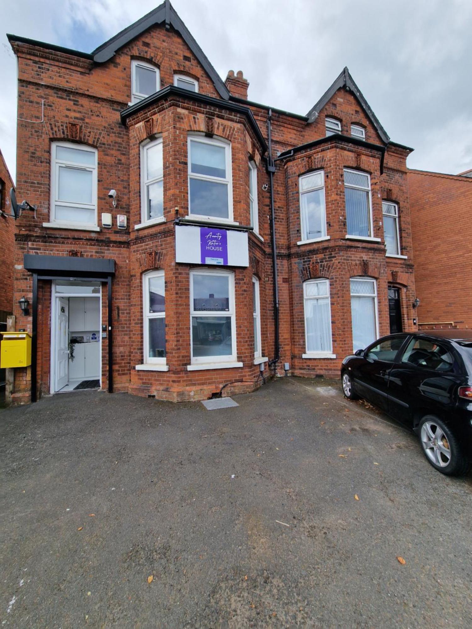 Aunty Katie'S House, Ni Tourist Board Certified & Located On The Main Oldpark Road To Belfast, With Free Continental Breakfast & Free Ultra Fast Sky Internet, Free Sky Sports & Free Sky Cinema, Self-Check In After 10Pm Gmt Hostel Luaran gambar