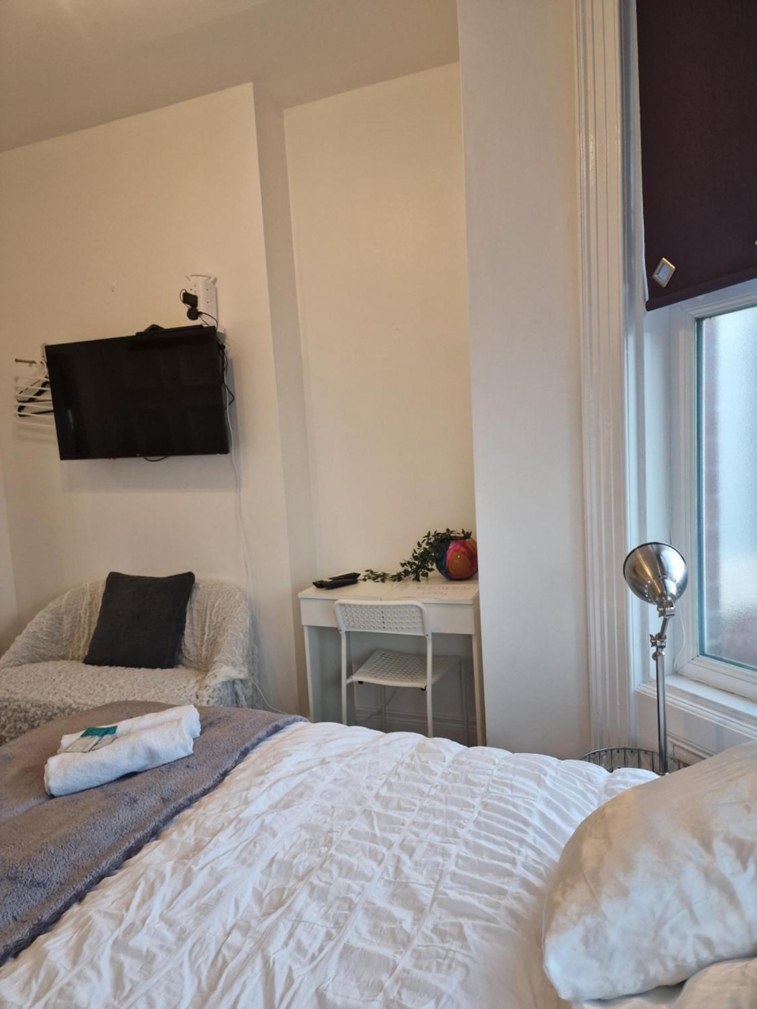 Aunty Katie'S House, Ni Tourist Board Certified & Located On The Main Oldpark Road To Belfast, With Free Continental Breakfast & Free Ultra Fast Sky Internet, Free Sky Sports & Free Sky Cinema, Self-Check In After 10Pm Gmt Hostel Luaran gambar